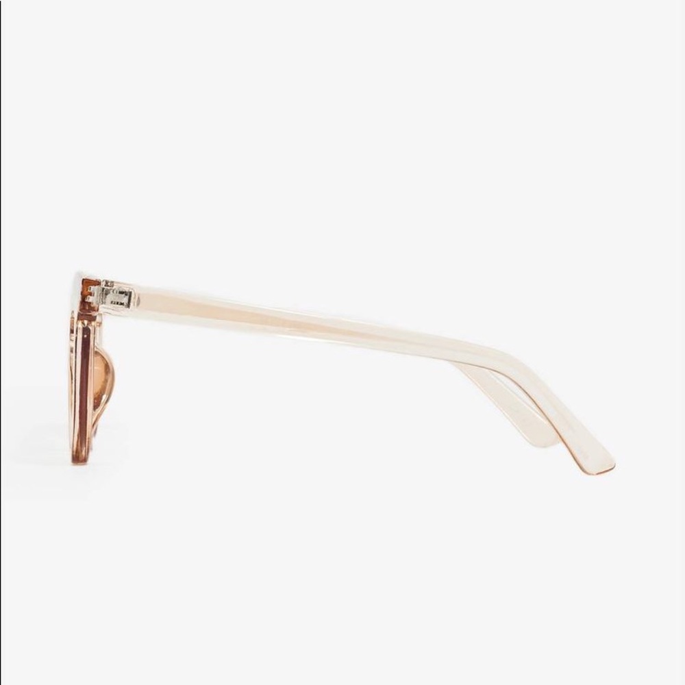 Nude Cat Eye Round Hot Summer Sunnies - Picture 3 of 3
